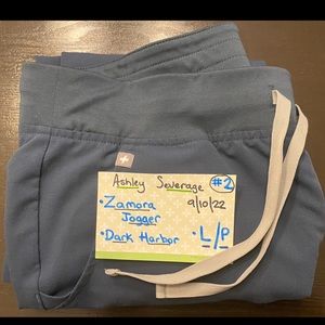 2. Figs scrub pants Zamora Joggers, Dark Harbor, L/P